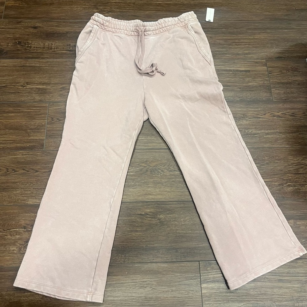 Daily Practice wide leg sweatpants. NWT! Large. Purchased at Anthropologie.